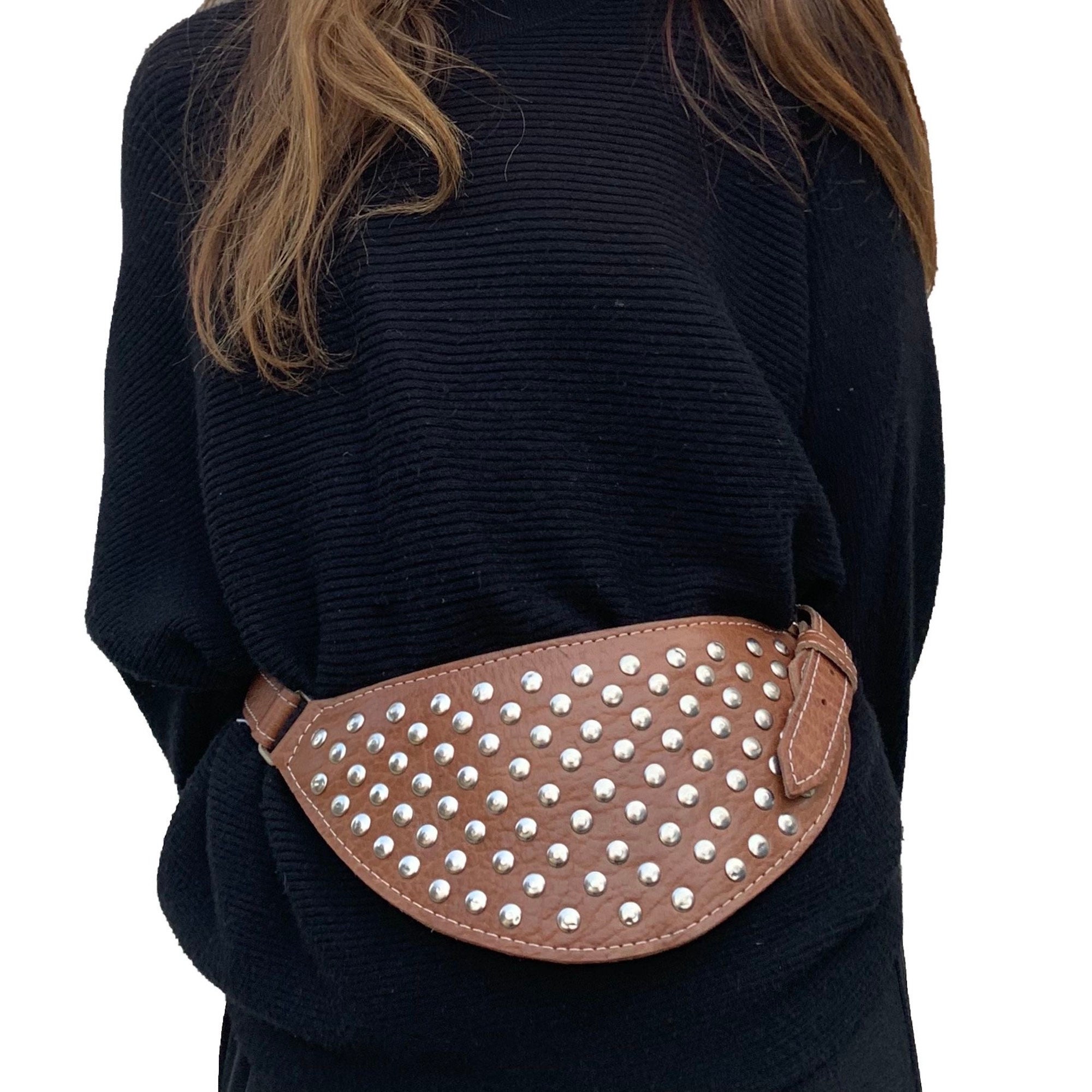 【AAKAM】STUDDED BELT BAG Studded Belt Bag | Urban Outfitters