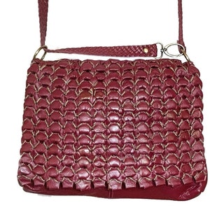 Geflochtene Boho Rote Handtasche, Handgemachte Gewebte Damen Geldbörse, Hippie Geflochtene Handtasche, Bordeaux Leder Handtasche, Lurex und Leder links