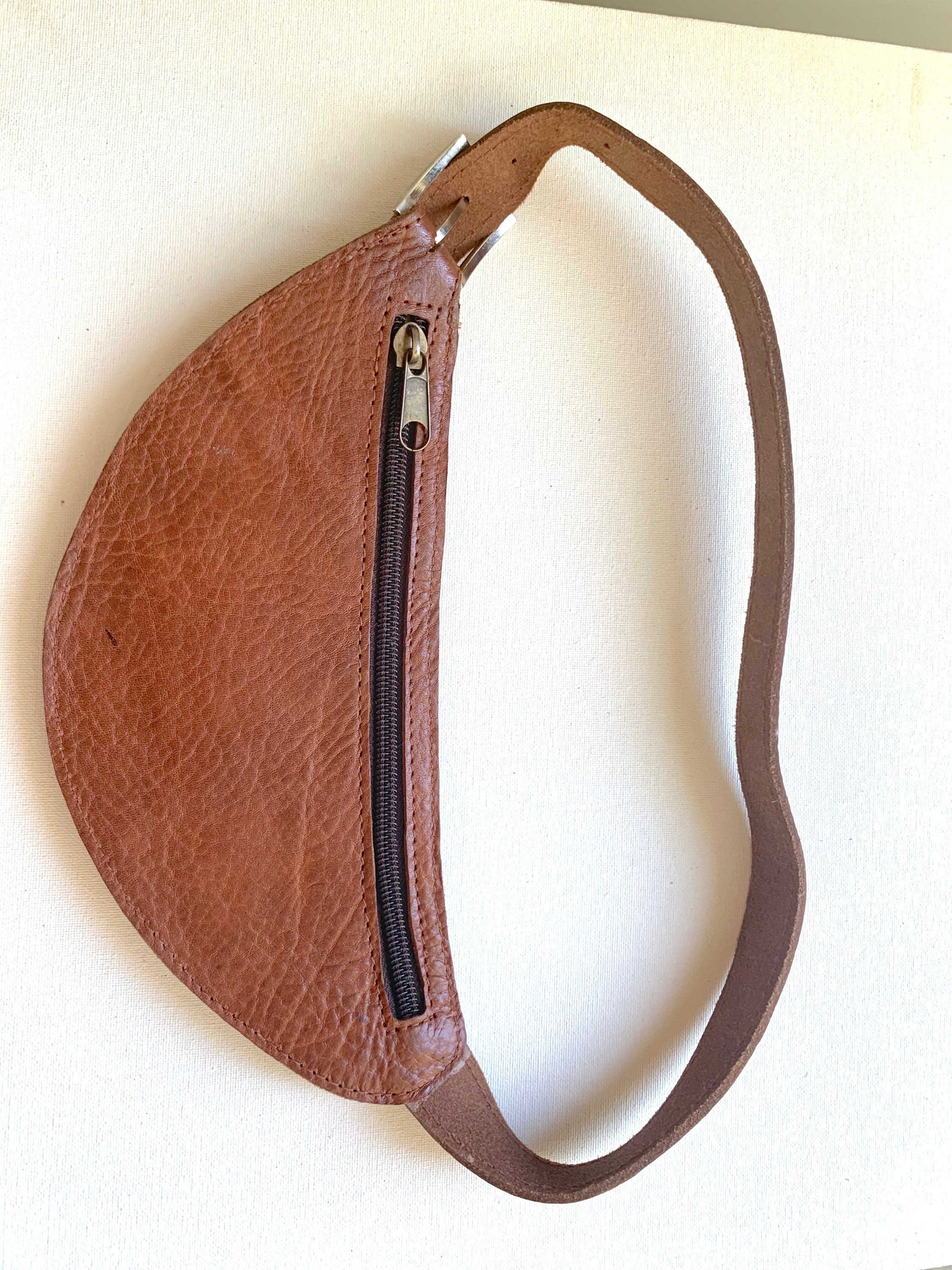 【AAKAM】STUDDED BELT BAG Studded Belt Bag with Belt – Hartzog Gifts & Fine Jewelers