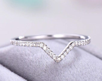 Dainty Diamond V Shaped Band Ring / Round Cut CZ Diamond Band Ring / Daily Wear Band Ring / Birthday Gift For Her / Proposal Band Ring