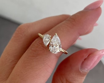 Double Tear Drop Ring, Pear Cut CZ Stone Engagement Ring, Two Stone Toi Et Moi Ring, Minimalist Ring Wedding ring for Women, Promise Ring