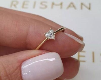 Anillo de piedra con corte de corazón, minimalista y encantador, ideal como regalo para novia, solitario, delicado anillo de compromiso, regalo para esposa.