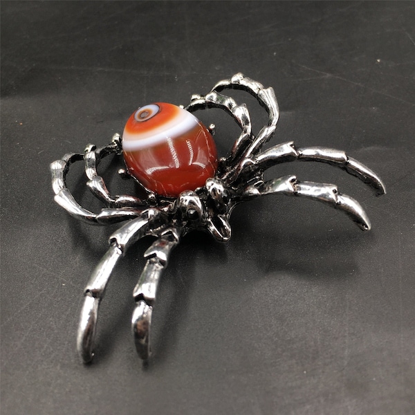 1pc Natural sardonyx brooch Quartz Crystal spider,Crystal heal,crystal figurine,Art and collection,Crystal gift,Crystal carving 20g+