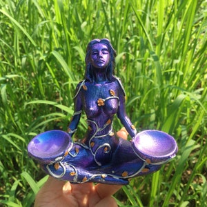 1PC Statue Of Goddess Gaia Base,Resin Decorations,Goddess Earth Resin Decorations Base,Goddess Gaia Decorations,Ball Base,Hand-carved,Gifts