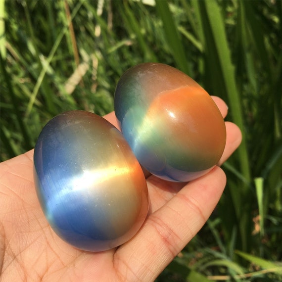 Pyramid Crystals Cat Eye, from 01 to 24, Sample Tips Pyramid Crystals Cat Eye, from 01 to 24, Sample Tips