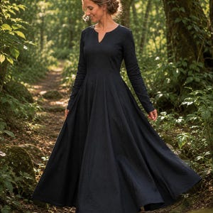 Medieval Linen Gown, renaissance outfit, Viking Women Dress, Landsknecht chemise , LARP, Ren Faire Cosplay image 12