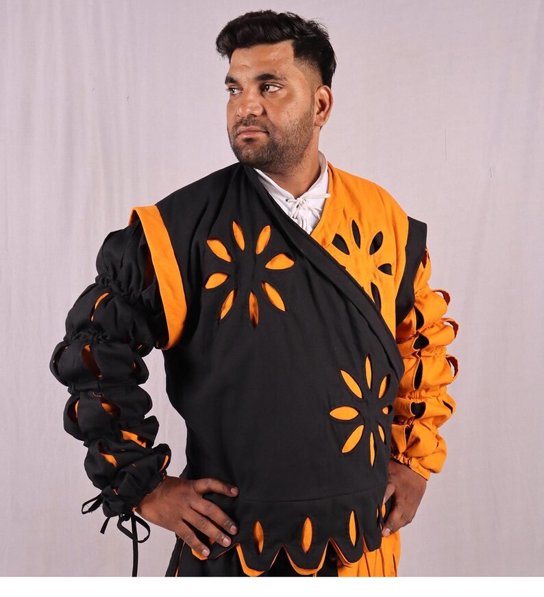 Landsknecht Tunic: Men's Renaissance Renfair Shirt image 2