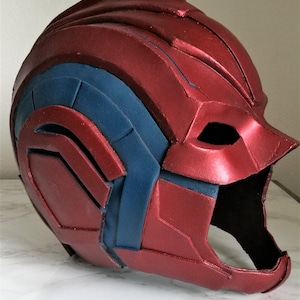 Plantilla de casco de Capitán Marvel