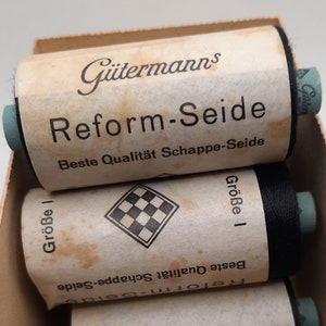 Vintage Gütermann Reform Silk, roll size I, 300 meters, buttonhole silk, 30/3, black, best Schappeseide, 1940s