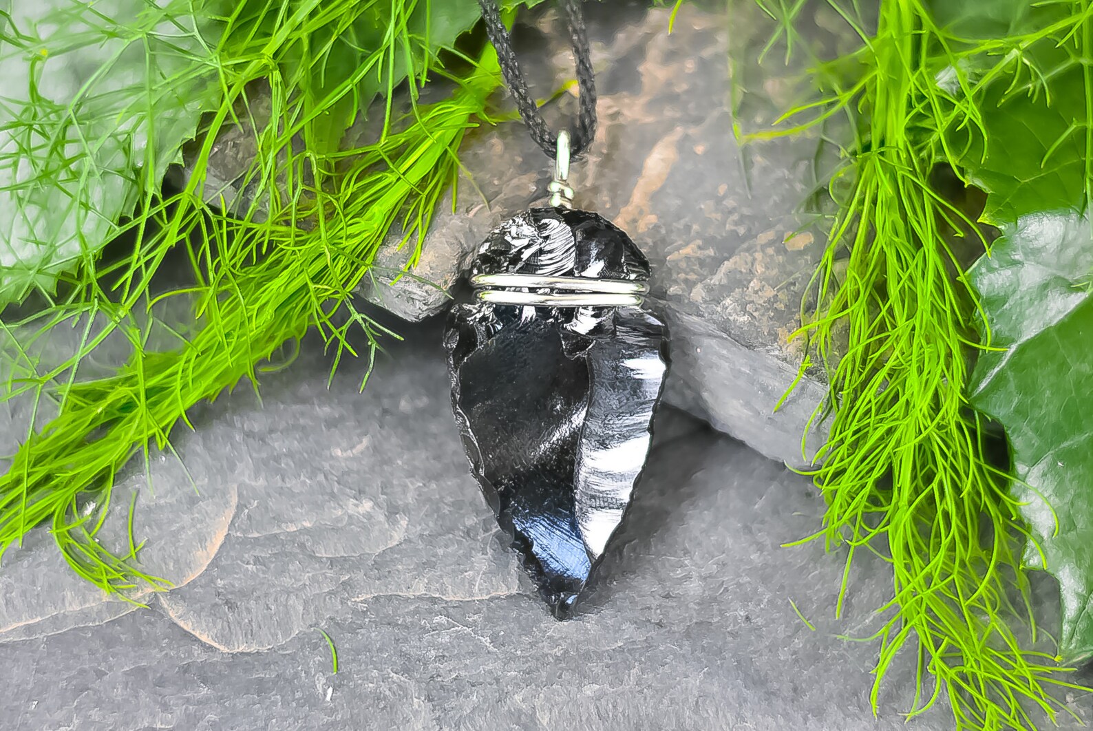 Black obsidian arrowhead necklace Clearance