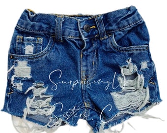 Distressed Toddler Denim Shorts // Girls // Toddler Fashion // Heavy Distress