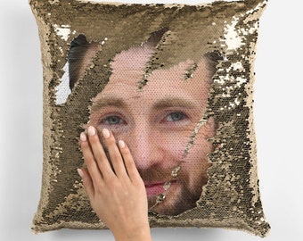 CHRIS EVANS - Fan Sequin Pillowcase