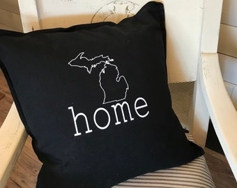 Throw pillow, Decorative Pillow, Pillow cover, State pillow, Custom state pillow