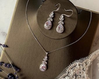 OTTAVIA set - Crystal Bridal jewelry set Rosegold or Silver / Special Occasions Earrings & Necklace