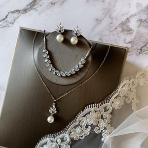 DAISY set Kristall Perlen Braut Schmuck Silber Rosegold/Gold/Kristall Ohrringe Halskette Armband Bild 2