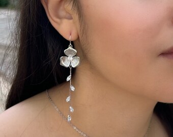 ROMY earrings - Floral Crystal Drop Earrings/ Bridal Jewelry / Bridal Earrings / Gift for her