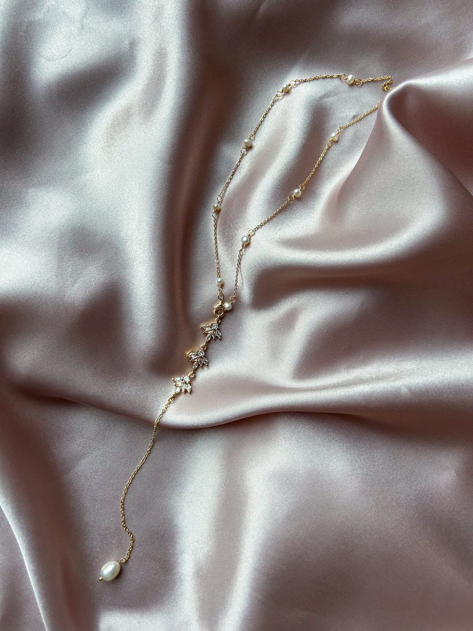 Backdrop Chain LUNA Chain - Crystal Pearl Backdrop Chain Bridal Necklace / Bridal Back ...