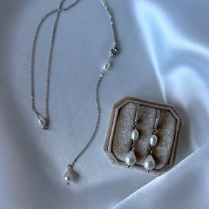 MILENA-Set handgefertigtes Süßwasserperlen-Brautschmuck-Set/Hochzeitsohrringe/Halskette/Armband/Rückenkette Bild 2