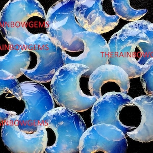 Opalietmaan, opalietkristalmaan, opaliet maansikkel, helende kristallen maan, groothandel veel opalietmaanvorm gebruik voor sieraden
