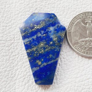 Natuurlijke lapis lazuli cabochon edelsteen 36 x 24 x 6 mm hoog handgepolijst groothandel benodigdheden sieraden maken
