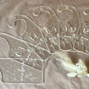 Acrylic size dividers, clothes dividers