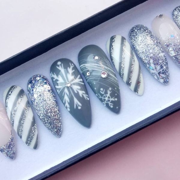 Christmas Fake Nails - Etsy