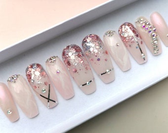 Pink Quarz Super Glossy Crystal Glitter Marble Ombre Fake Nails Light Pink Silver Rhinestones False nails Bridal reusable nail Sparkle nails