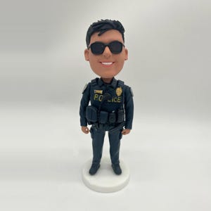 Custom Policemen Bobbleheads,Handmade Police Bobblehead-Polymer Clay Nodding Figure,Custom Cop Gift,Desk Decor for Law Enforcement