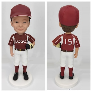 Custom Football Player Bobblehead, Customized Football Bobbleheads, Custom maroon Jersey. Sports Bobbleheads, Christmas Gifts For Players