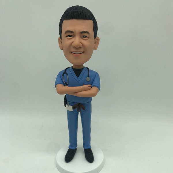 Custom Doctor Bobblehead in scrubs,graduation bobbleheads,Bobblehead Gifts,dentist, surgeon,physician, Assistant Doctors,Christmas gifts