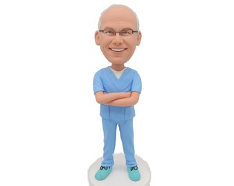 Custom Doctor Bobblehead in scrubs,graduation bobbleheads,Bobblehead Gifts,dentist, surgeon,physician, Assistant Doctors,Fully customized