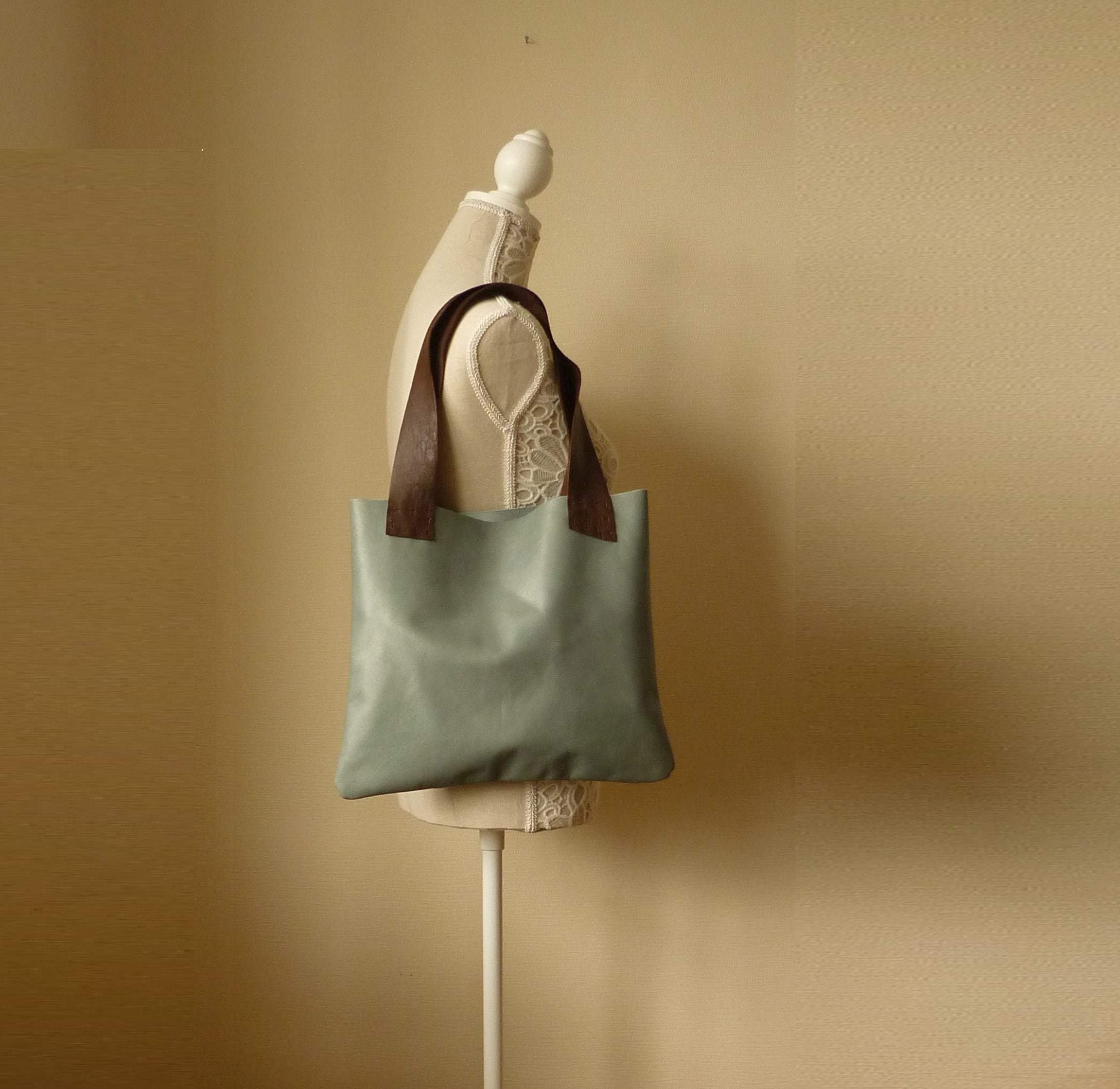 green leather tote