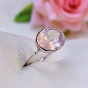 Rose Quartz Ring, 925 Sterling Silver Ring, Statement Ring, Promise Ring, Handmade Ring, Dainty ring, Everyday Ring, October Birthstone Ring