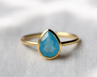 Blue Chalcedony Ring, Chalcedony Sterling Silver Ring, Gold Plated, Everyday Ring, Silver Blue Chalcedony Ring, Dainty Ring, Aqua Chalcedony