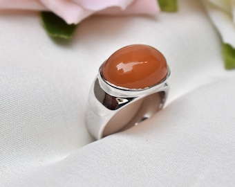 Peach Moonstone Ring, Peach Moonstone Ring Sterling Silver, Statement Ring, Bold Ring, Promise Ring, Handmade Ring, Antique Moonstone Ring