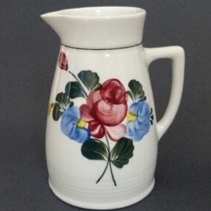 LILIEN PORZELLAN Pitcher Austria “Handgemalt Inglasur”  Hand Painted  5.75” tall 1970’s