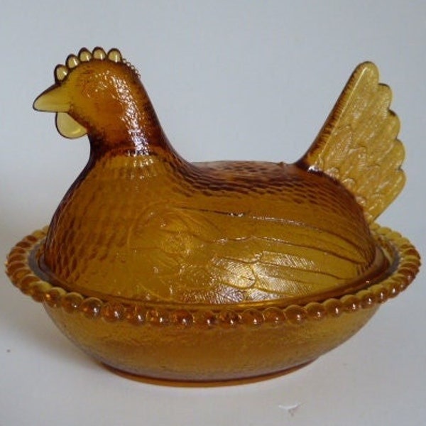 INDIANA GLASS Amber Glass Hen-On-A-Nest 5.25” x 7.25” x 5.25”