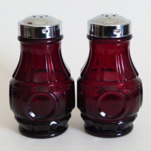 Glass Salt and Pepper Shakers - Etsy