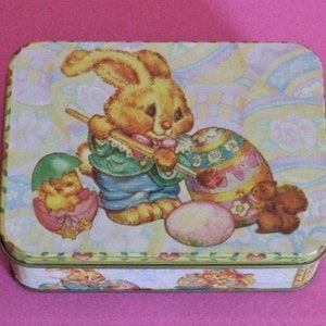 Easter Egg Decorating Kit 8 Plastic Stencils Tin Box
