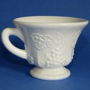 INDIANA By COLONY Milk Glass Teacup Coffee Cup Grapes Leaves Pattern Footed