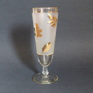 LIBBEY Pilsner Beer Glass Gold Leaf Pattern Frosted Barware Glassware 8.5” x 2.75”