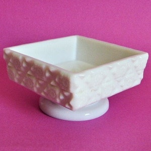 WESTMORELAND White Milk Glass Square Footed Dish Old Quilt Pattern Candy Nuts Cotton Balls 2.75” x 4.75”
