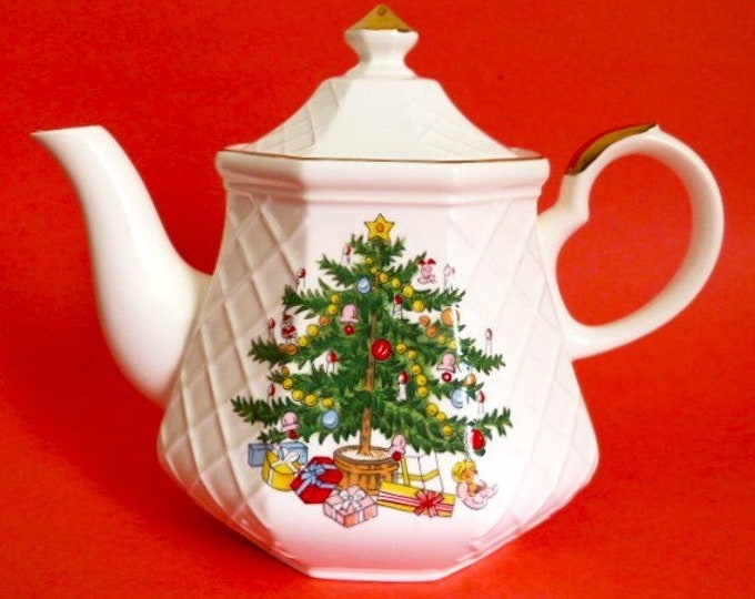Pfaltzgraff Ceramic Christmas Tea Pot/great Holiday Theme Ceramic Tea