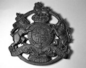 Trivet Kings Arms Cast Iron CW 10-17 1953 VA Metalcrafters Inc.