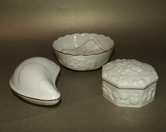LENOX Collectibles Ivory Gold Accents