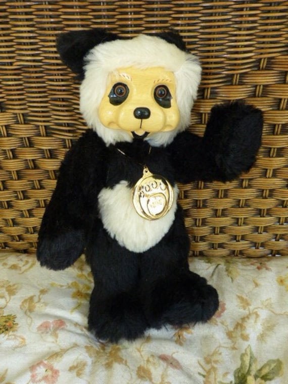 ROBERT RAIKES Collectible Woodcarving FENLAN Limited Edition 1477