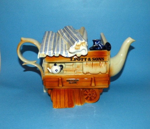 PAUL CARDEW Teapot Woodmanton China Co. Market Stall Signed P
