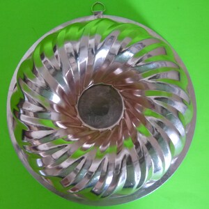 Copper Aluminum Mold Round Swirls A. H. C.  St. Louis, MO Hong Kong 4 Cups  Copyright 1963  8.25”