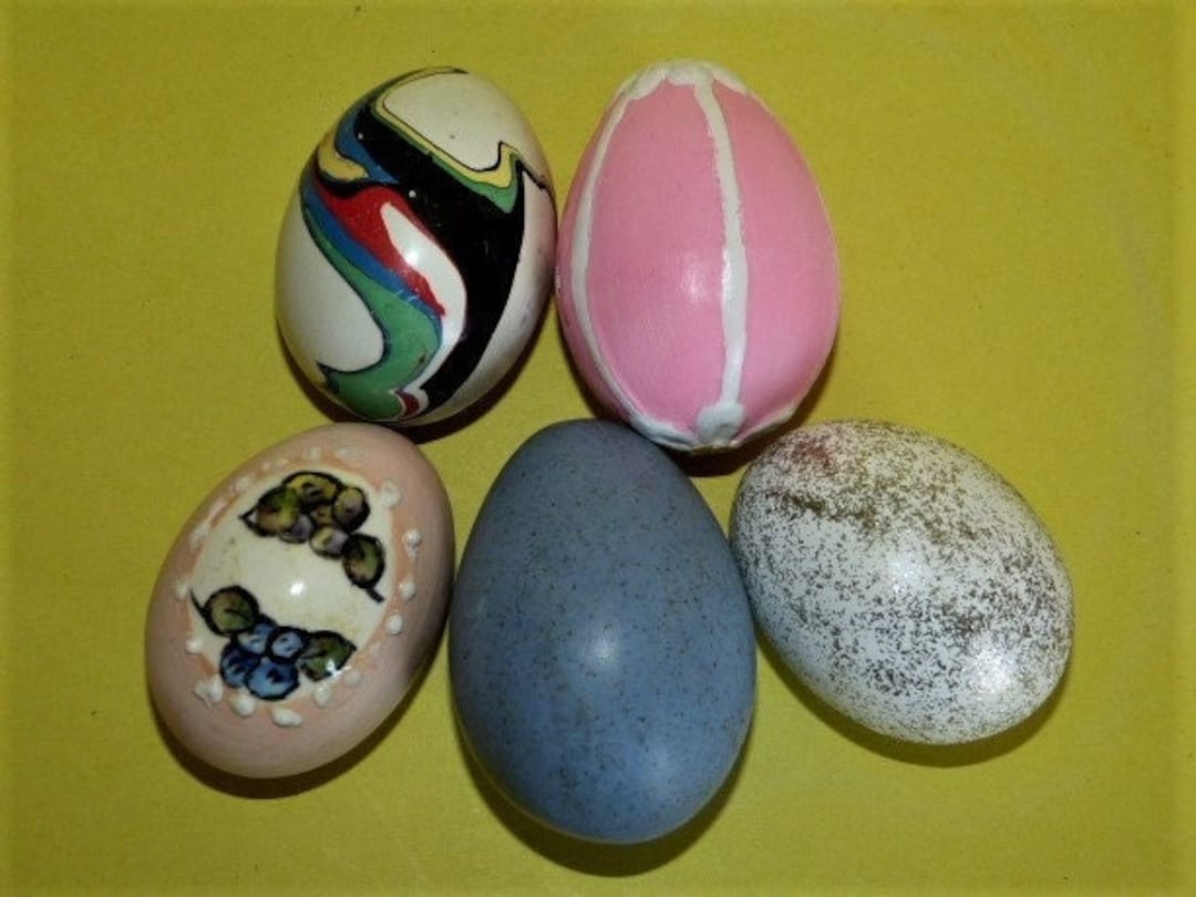 Ceramic Eggs Set of 5 Pastel Speckles Swirls Easter 2.25” – 2.75” X 1.5