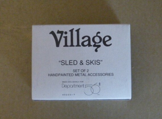 DEPARTMENT 56 SLED & SKIS set of 2 VILLAGE 5233-7 DEPARTMENT 56 SLED & SKIS set of 2 VILLAGE 5233-7